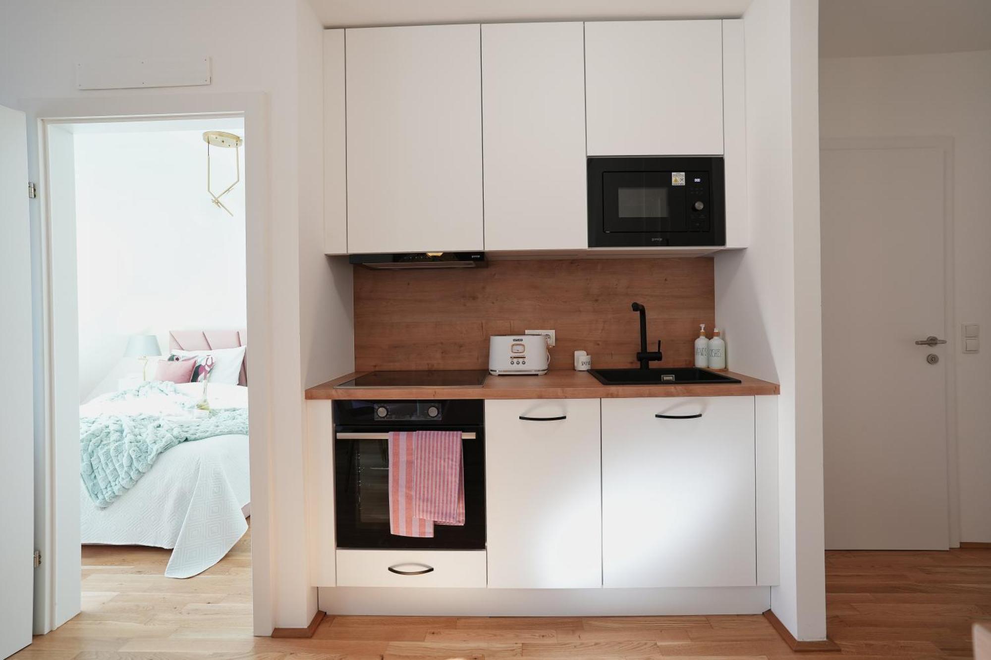 Modern Design Meets Green Comfort - Stay In Style At Carl'S Design Residences L Parking & Great Connection To City Center Viena Exterior foto